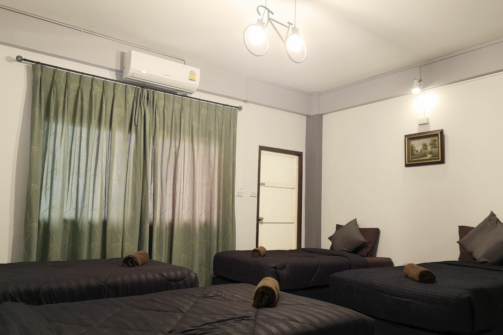 Gao Saengchan Beachfront Rayong Bagian luar foto